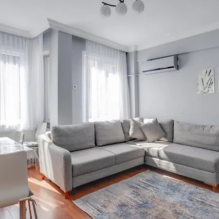 Apartamento Central Flat W Balcony 5 Min To Ortakoy Square Estambul